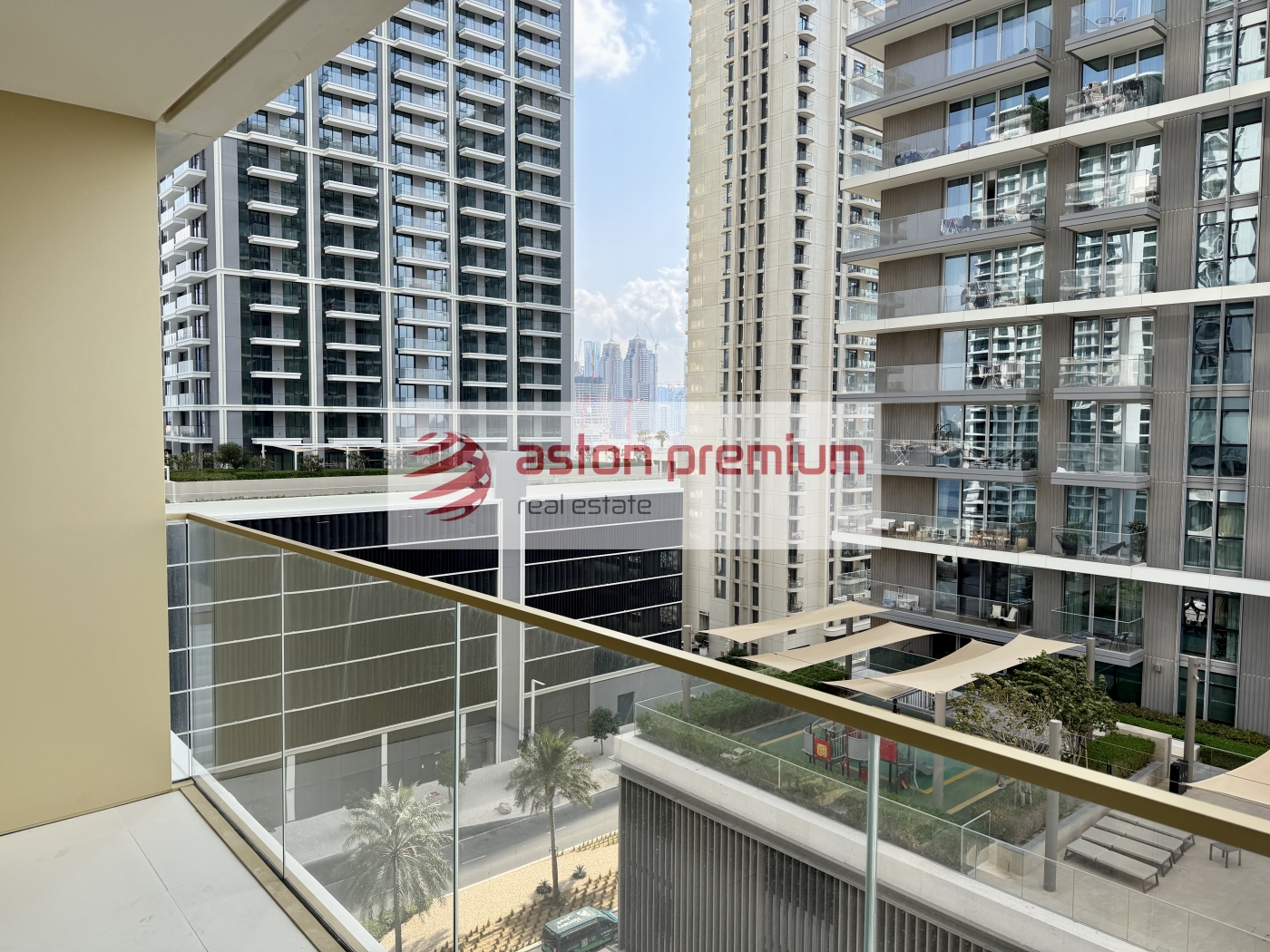 AP-R-25911-Apartment-Rent-Grand Bleu Tower 2-EMAAR Beachfront-Dubai