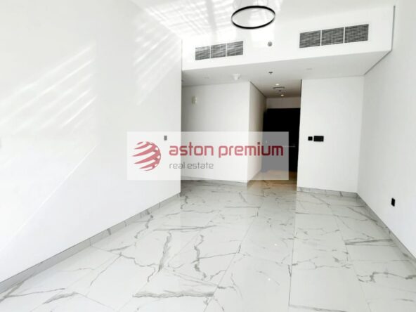 AP-S-28833-Apartment-Sale-Royal Regency-Business Bay-Dubai
