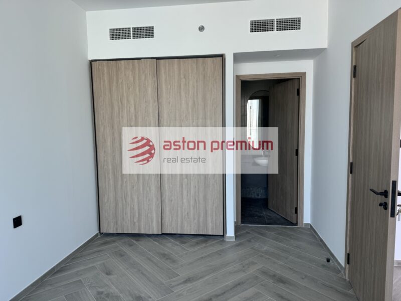 AP-R-25932-Apartment-Rent-Peninsula Three-Business Bay-Dubai