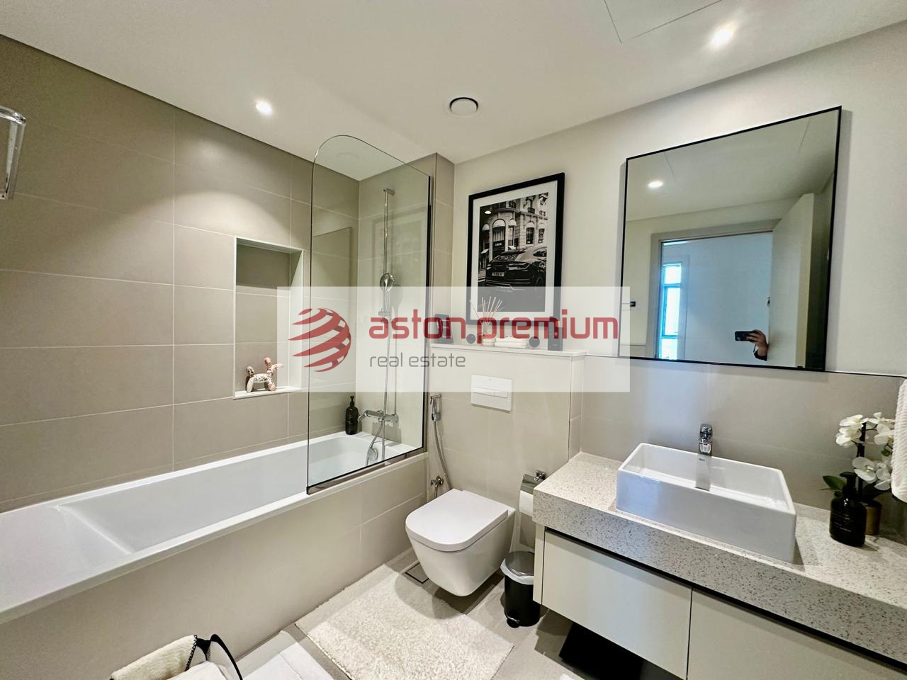 AP-S-28846-Apartment-Sale-Marina Vista Tower 2-EMAAR Beachfront-Dubai