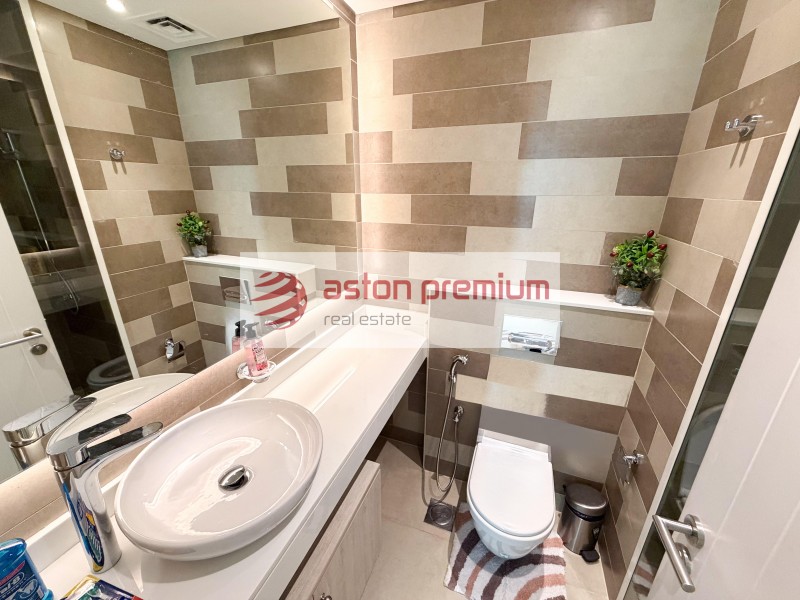 AP-S-28844-Apartment-Sale-Seven Palm-Palm Jumeirah-Dubai