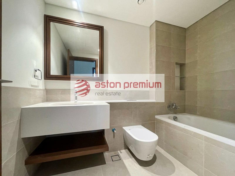 AP-S-28886-Apartment-Sale-Palace Beach Residence Tower 2-EMAAR Beachfront-Dubai