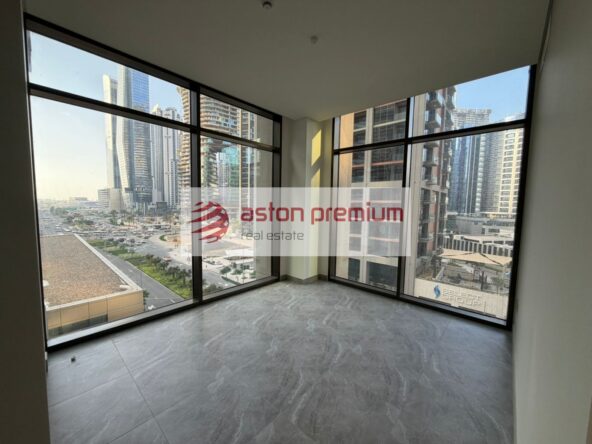 AP-S-28971-Apartment-Sale-Peninsula One-Business Bay-Dubai