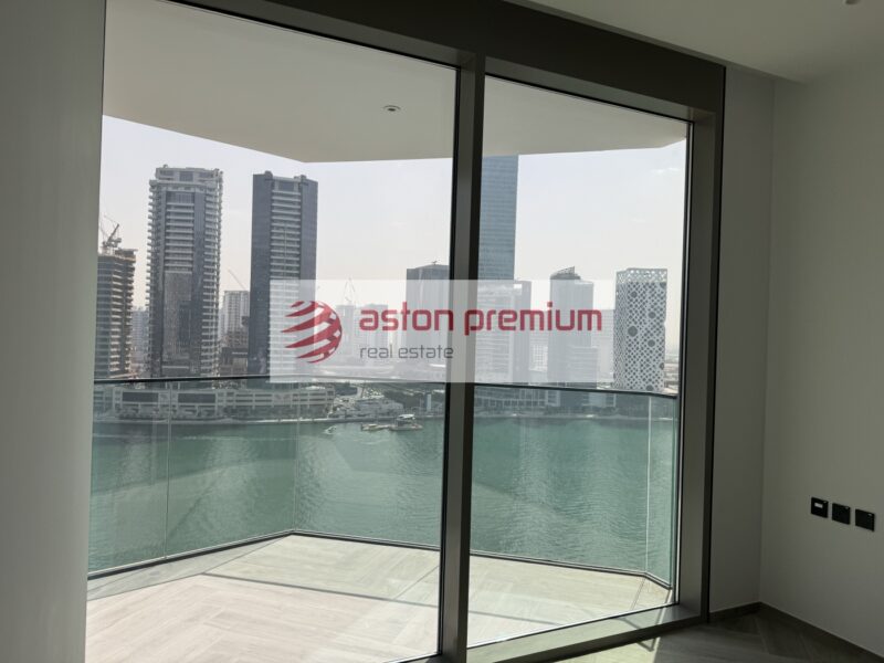 AP-R-26036-Apartment-Rent-Peninsula Three-Business Bay-Dubai