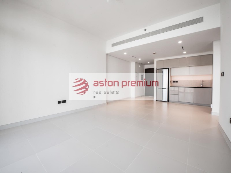AP-S-29089-Apartment-Sale-Marina Vista Tower 2-EMAAR Beachfront-Dubai