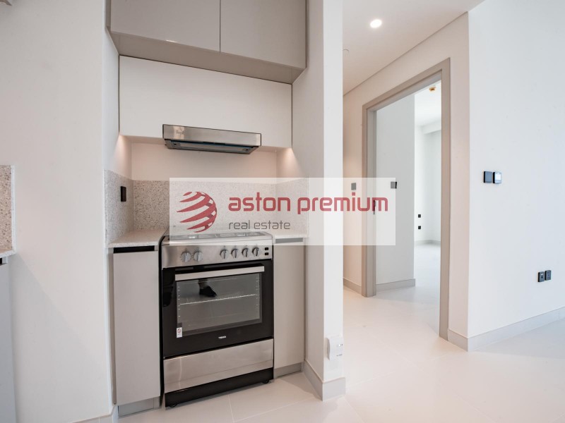AP-S-29089-Apartment-Sale-Marina Vista Tower 2-EMAAR Beachfront-Dubai