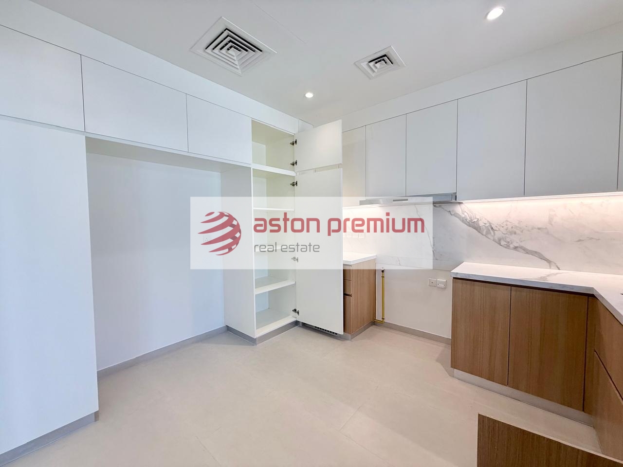 AP-R-26170-Townhouse-Rent-Jebel Ali Village Townhouses-Jebel Ali-Dubai