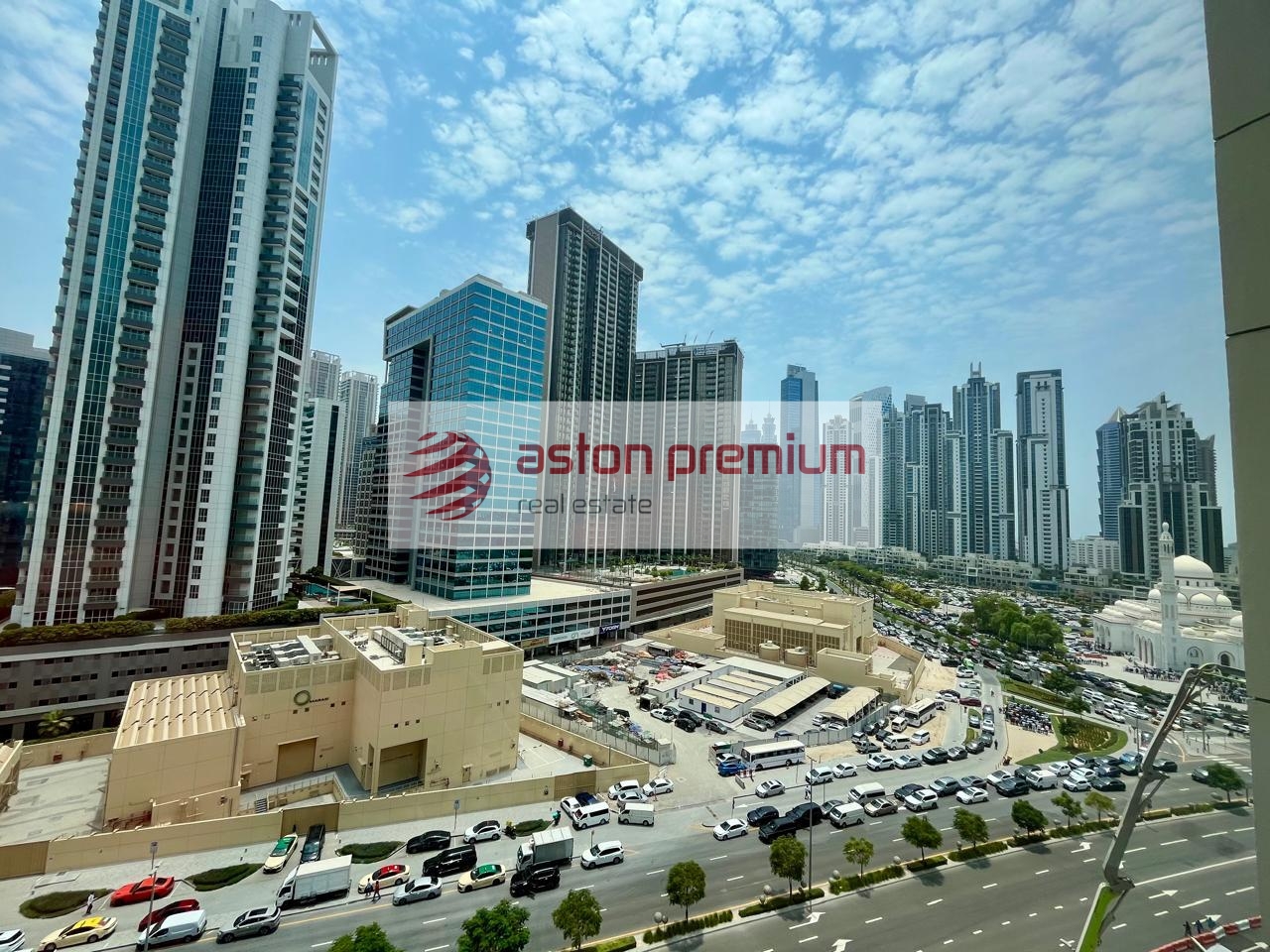 AP-R-26204-Apartment-Rent-Bahwan Tower-Downtown Dubai-Dubai