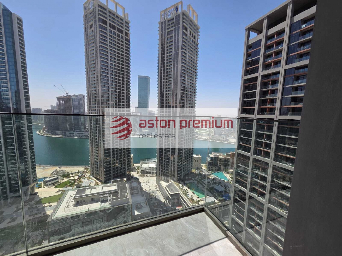 AP-S-29282-Apartment-Sale-Peninsula Two-Business Bay-Dubai
