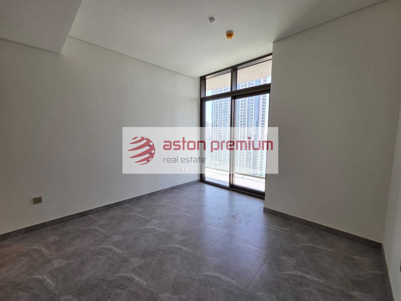 AP-S-29282-Apartment-Sale-Peninsula Two-Business Bay-Dubai
