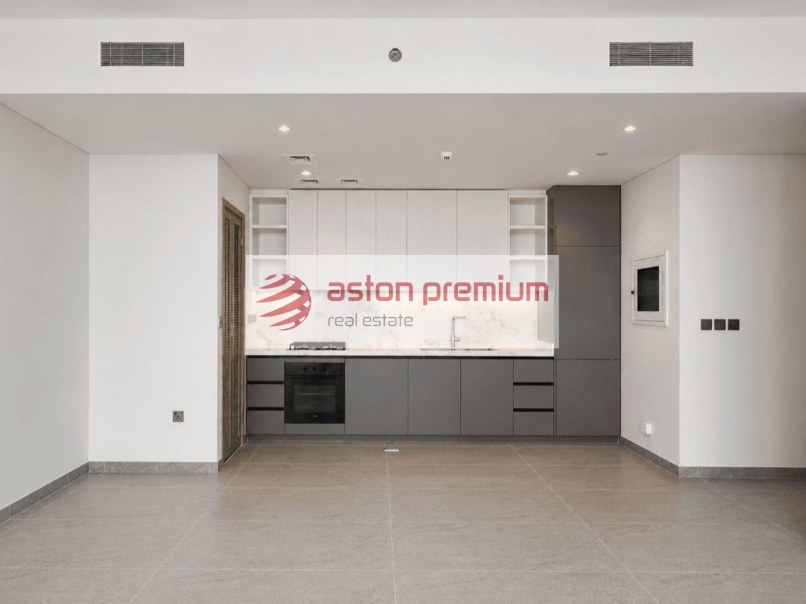 AP-S-29283-Apartment-Sale-Peninsula Four-Business Bay-Dubai