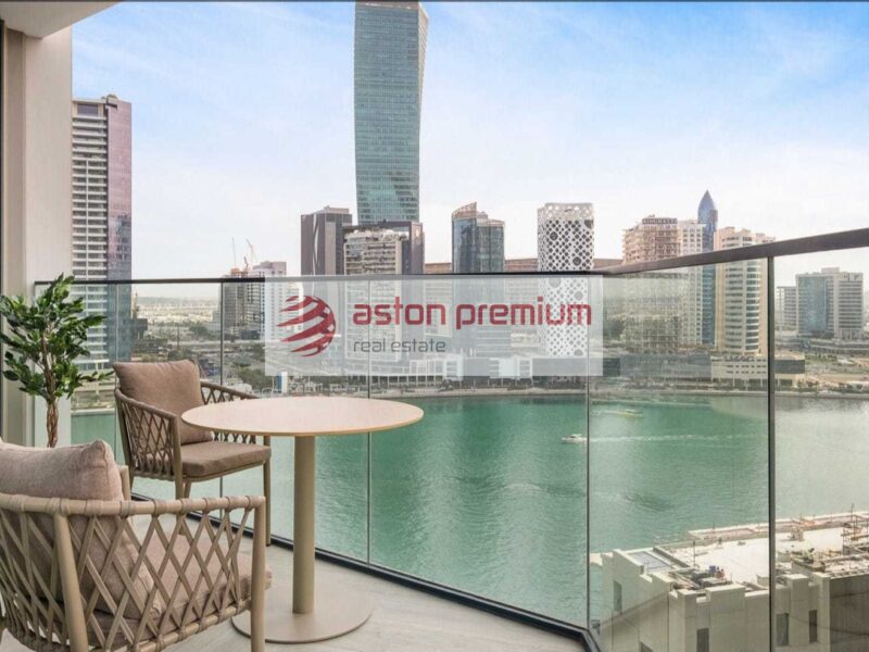 AP-S-29417-Apartment-Sale-Peninsula Three-Business Bay-Dubai